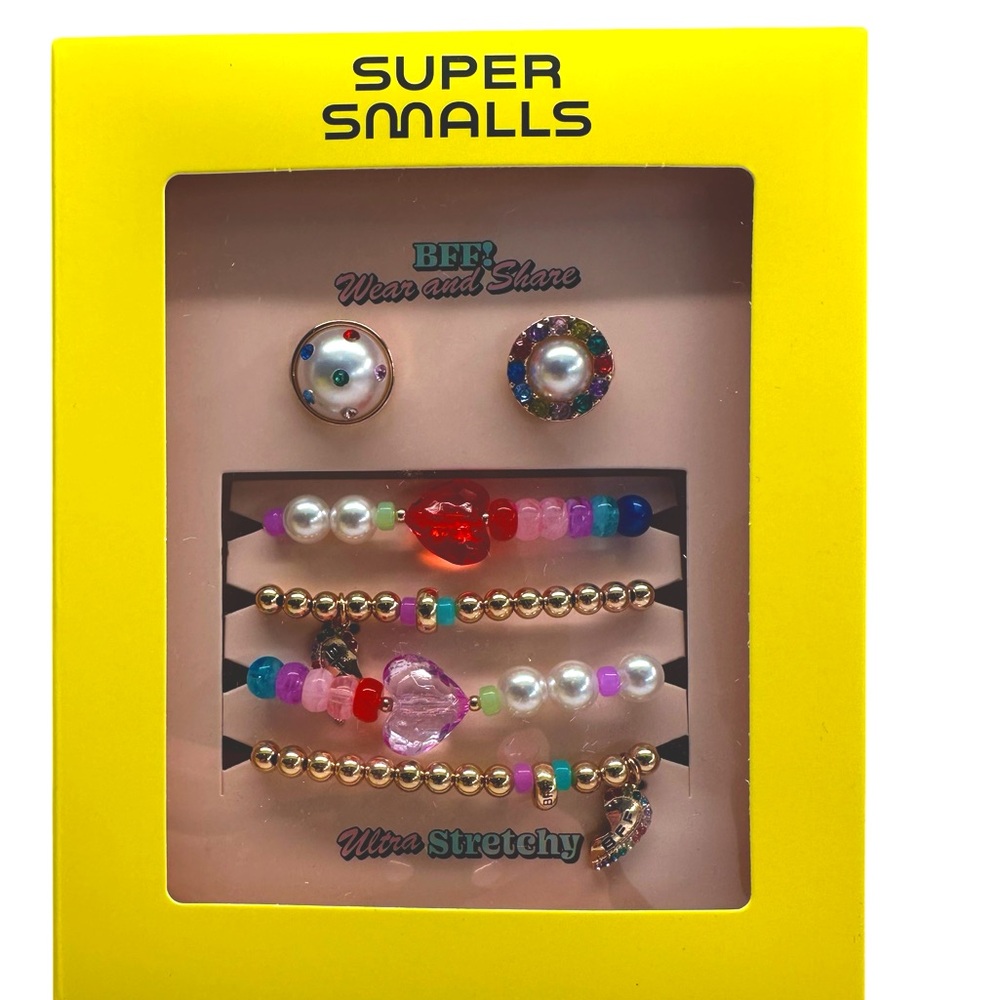 NWT Super Smalls Bracelet/ Ring Combo Set
BFF!!